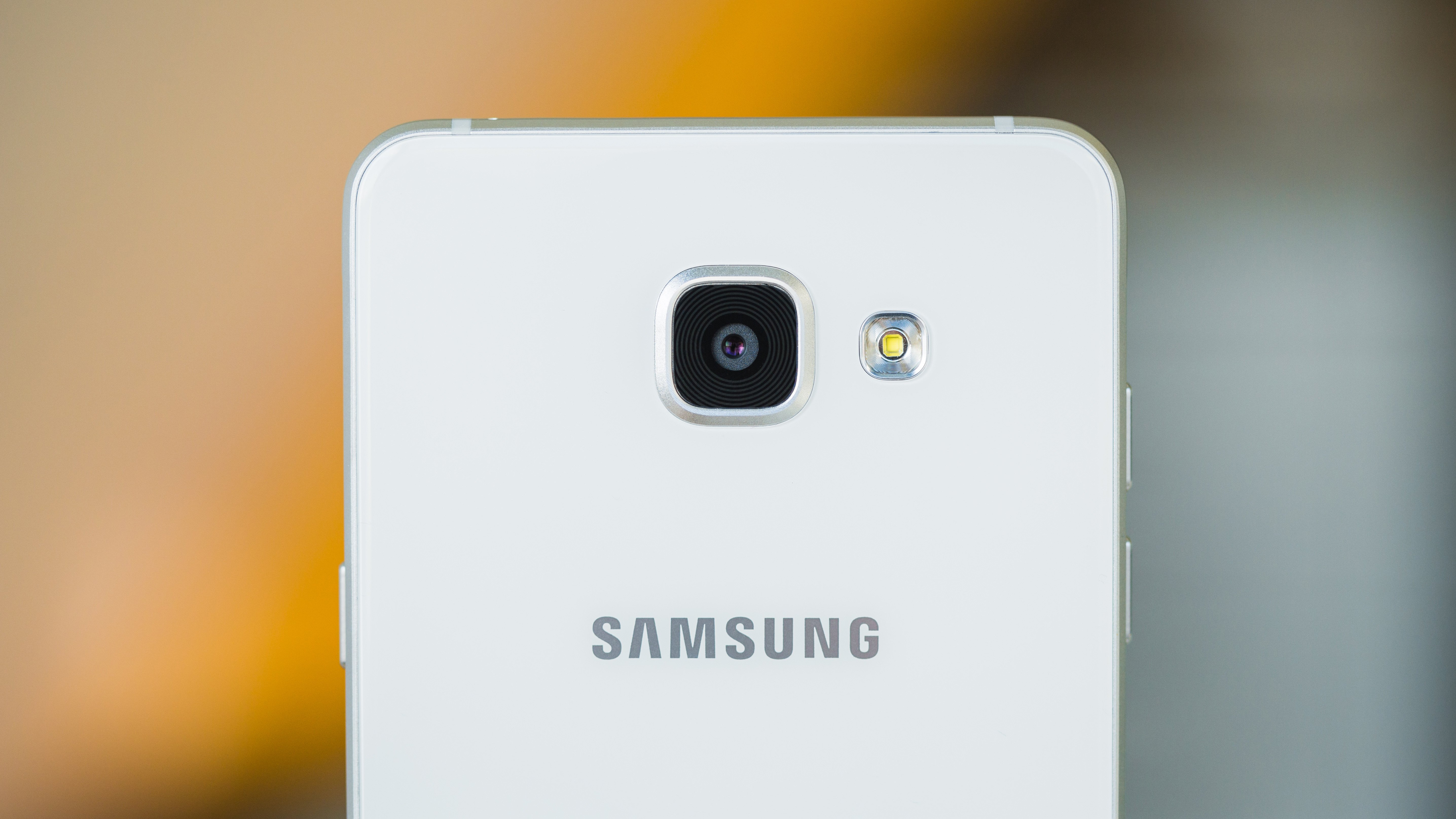 Samsung Galaxy A3 e A5 (2017) presto in Europa ad un prezzo medio